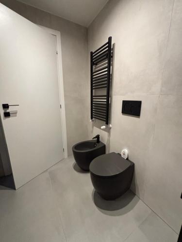 HOZYHOME Soluzione a prezzo imbattibile vicino alla Bocconi