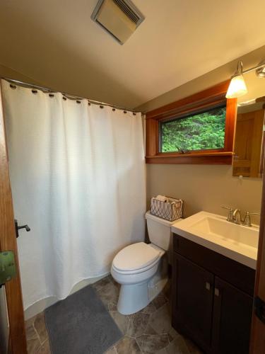 Gallery image of Million Dollar View in Bolton Landing