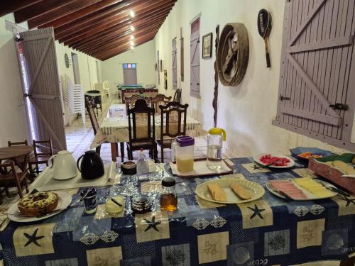 Φαγητό σε αυτό το πανδοχείο ή κάπου εκεί κοντά