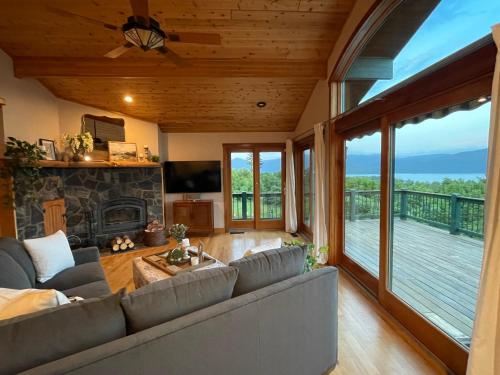 Gallery image of Million Dollar View in Bolton Landing