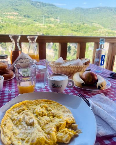 Hrana u privatnom smještaju ili u blizini