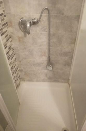 Un baño de MAGNOLFI Superior