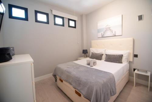 Santiago Bernabeu Temporary Apartment JMC52