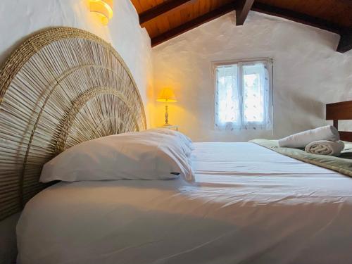 Postel nebo postele na pokoji v ubytování Escale enchantée à Médis Appartement 1