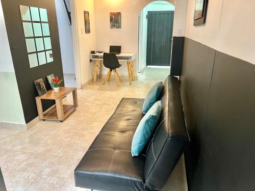 Χώρος καθιστικού στο Casa Tradicional Remodelada en Envigado con Patio