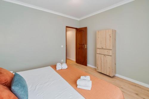 Viso Apartment - By Y Concept