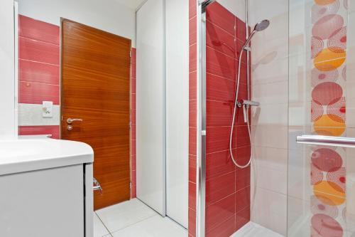 Ένα μπάνιο στο Villa Les Brés