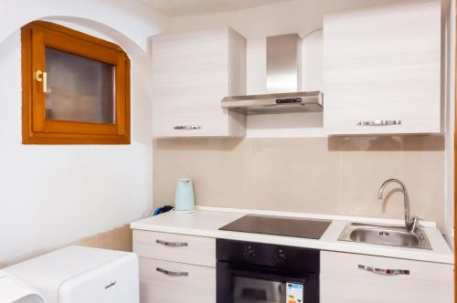 Η κουζίνα ή μικρή κουζίνα στο room with private bathroom Stella 1