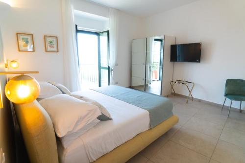 Mare Luna - Enchanting sea view apartment photo 2