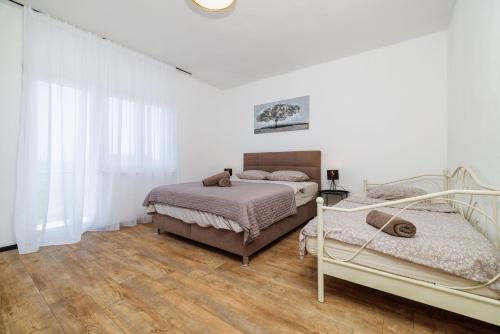 Apartments Alenka