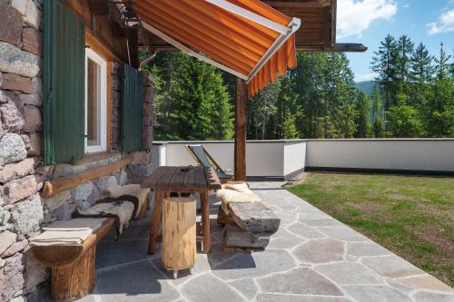 Κήπος έξω από το Chalet Magdalena und Lodges