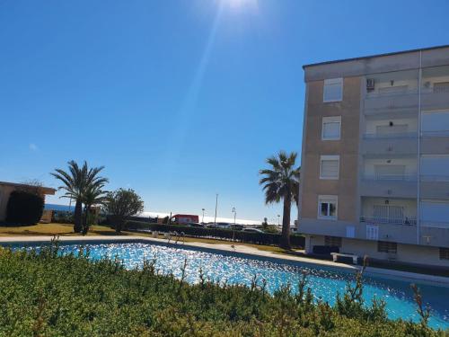 AQ-127 Av De La Olas Punta Prima