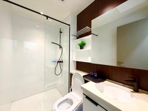Ένα μπάνιο στο Bay Premier Suites by SSVC