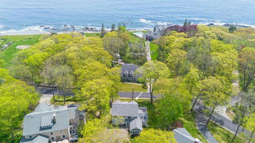 an aerial view of a house and the ocean at Stunning 5 BDR Walk to York Harbor Beach in York