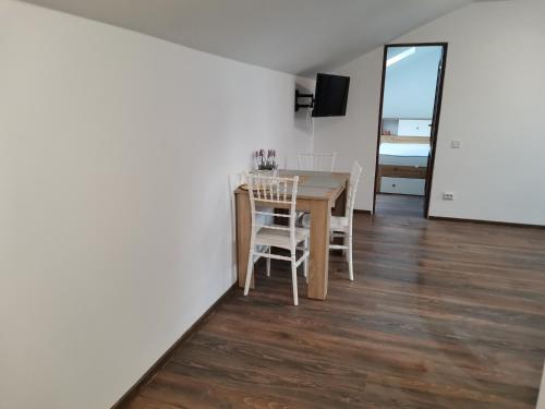TV a/nebo společenská místnost v ubytování Guesthouse