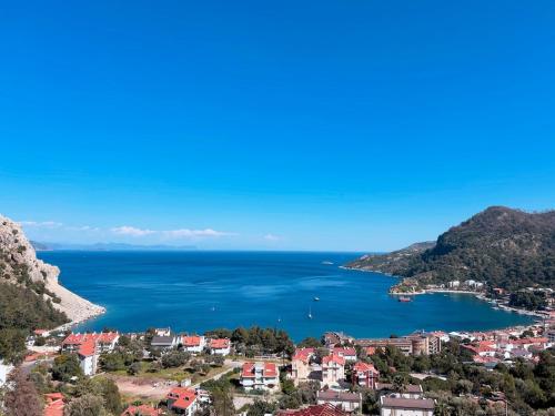 Boutique Apartment with Sea View in Turunç Crush House