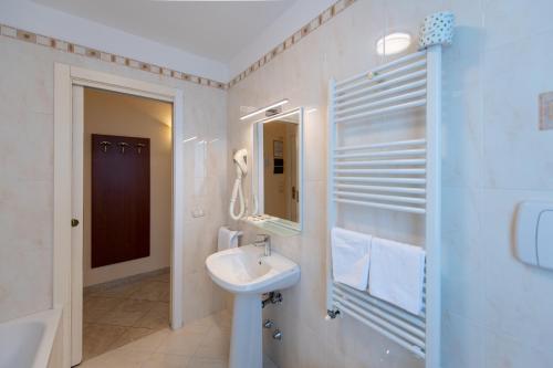 Ένα μπάνιο στο Hotel Ambasciata Venice - Atika & Atif