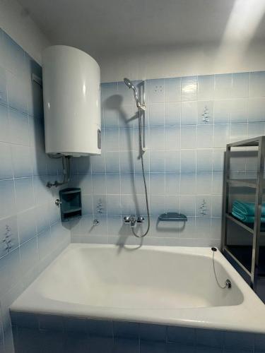 Koupelna v ubytování Apartman Seven Kaštel Stari