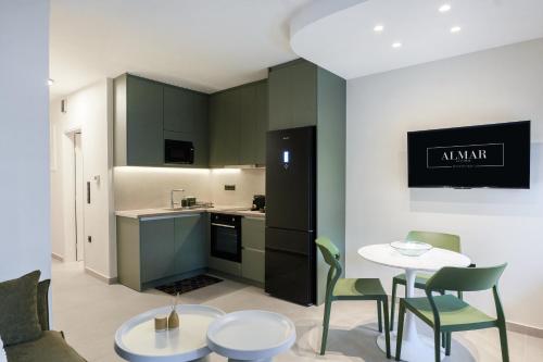 ALMARLIVING Stylish 2BR Apartment in Ilioupolis