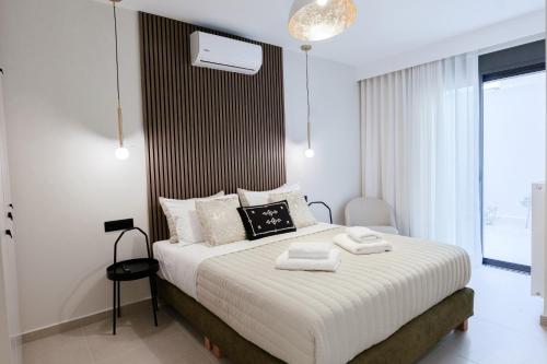 ALMARLIVING Stylish 2BR Apartment in Ilioupolis