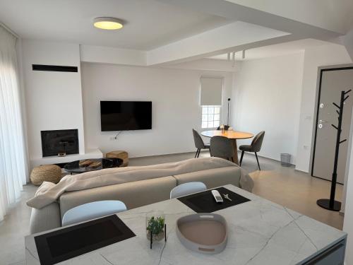 Luxury Loft 7-8