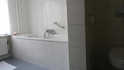 Koupelna v ubytování Hotel Heynen