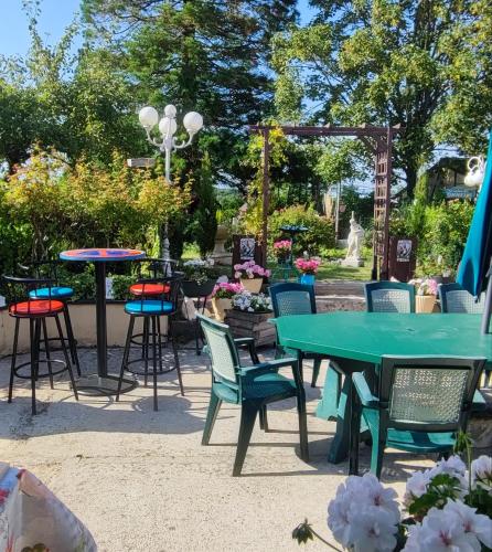 Un jardín fuera de Le Vieux Logis
