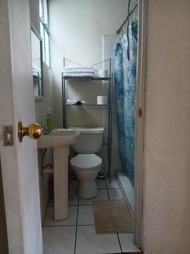 Un baño de lindo apartamento