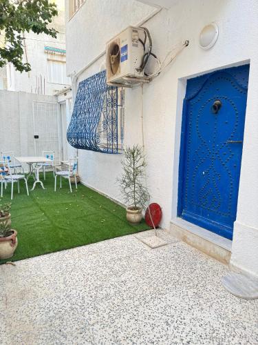 Kawasan patio atau luaran di RDC de villa Marsa cité tabbak