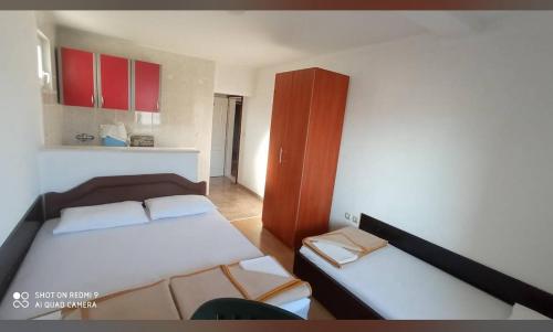 Fotografie z fotogalerie ubytování Apartments Avdic v destinaci Sutomore