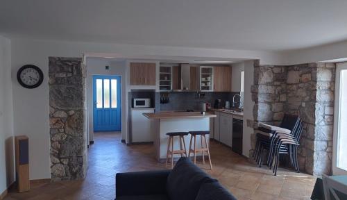 Kuchyň nebo kuchyňský kout v ubytování House Maja