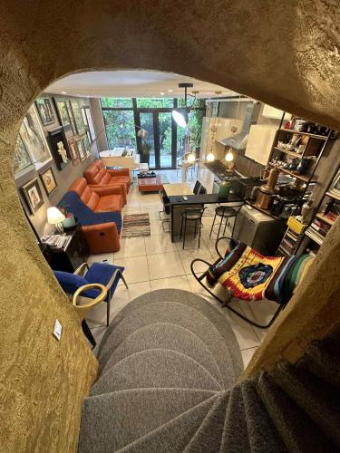 Гостиная зона в Magical forest House in the center of old City