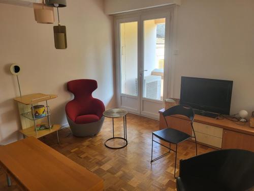 Spacious Apartment, Avignon
