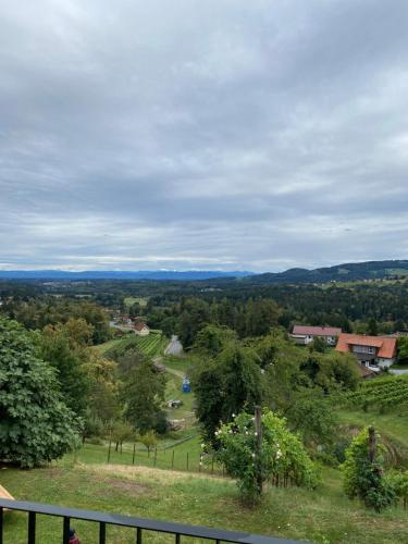 Un paisaje natural cerca de la casa de huéspedes