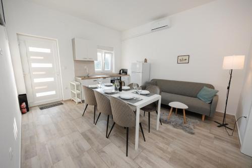 Apartments Matea