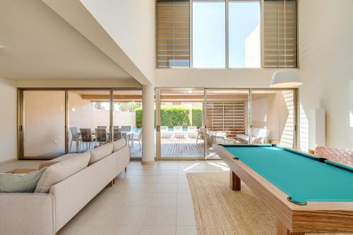 Salgados Premium Beach Villa by DA'Home