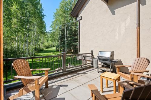 Two Creeks by Snowmass Vacationsにあるバルコニーまたはテラス