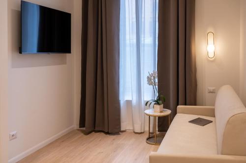 Romart Luxury Rooms