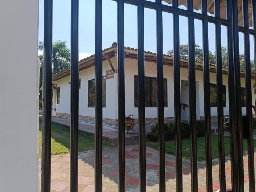 Imagen de la galería de Casa libella, en Carmen de Apicalá