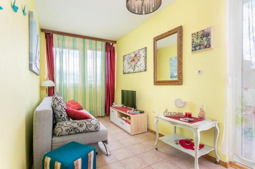 Apartments with WiFi Split - 23529
