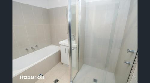 Koupelna v ubytování City Townhouse Escape