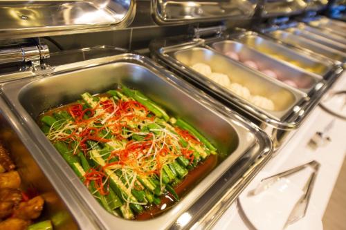 Еда / где поесть недалеко от отеля