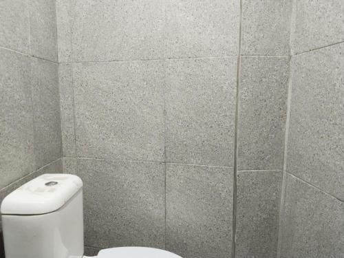 Un baño de Hally Batulayang