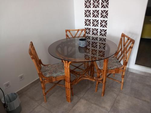 Alvito Guest House - Comfortable room with private bathroom