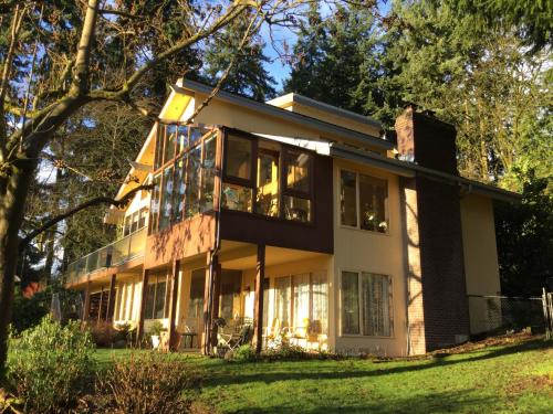 A Cascade View Bed And Breakfast, Bellevue – Updated 2024 Prices
