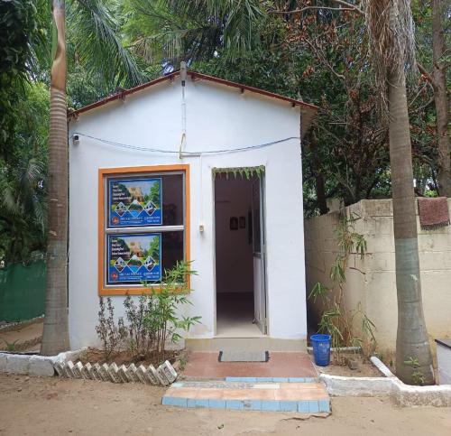 Gallery image of Sri Sai Palace Muttukadu in Navalur