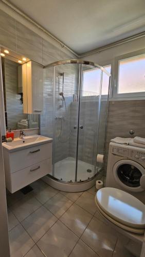 Apartment Manus A