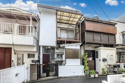 Sumire House