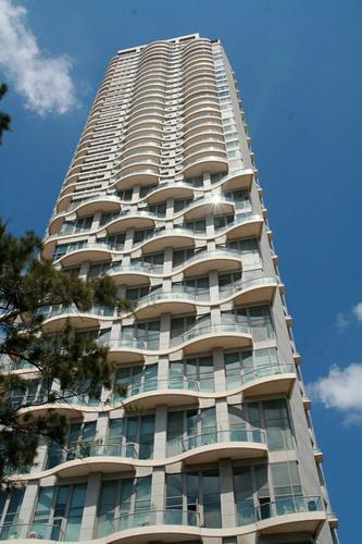 Bangunan di mana terletaknya apartmen