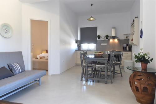 Vagia Calm House